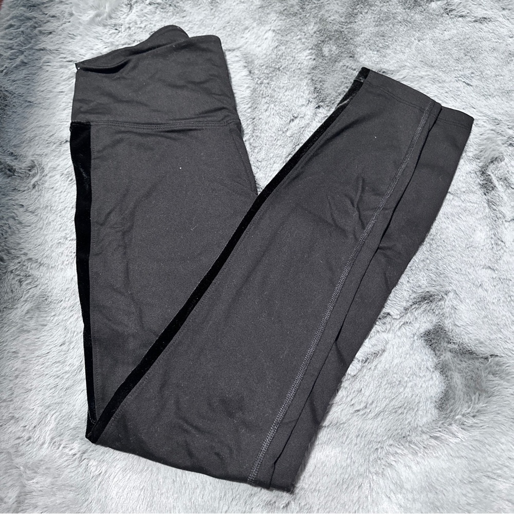 PINK Victoria’s Secret Black Leggings